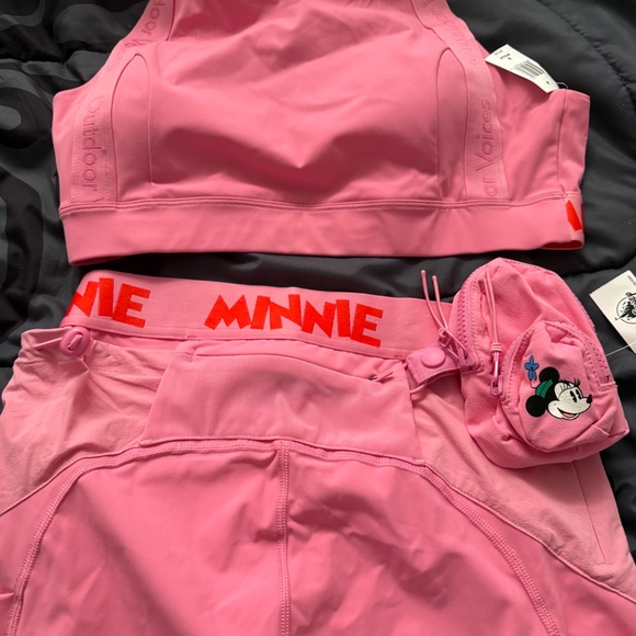 Outdoor Voices Minnie Mouse leggings and bra - Picture 4 of 5